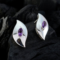 Aiko Purple Classic Solitaire Stud Earring