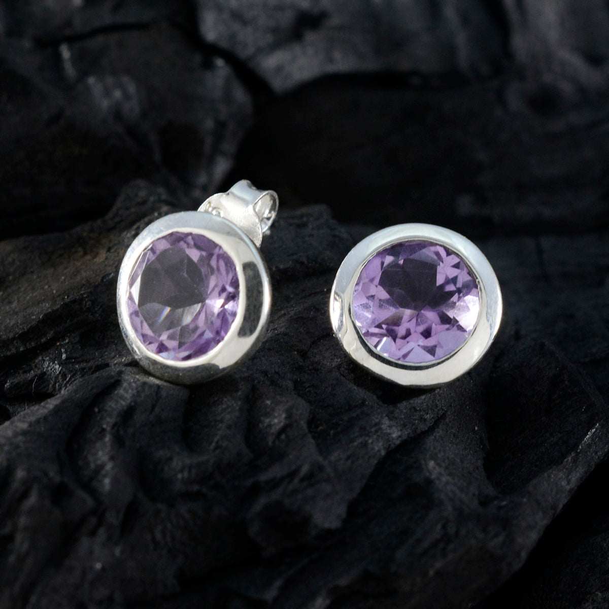 Sakura Purple Dainty Solitaire Stud Earring