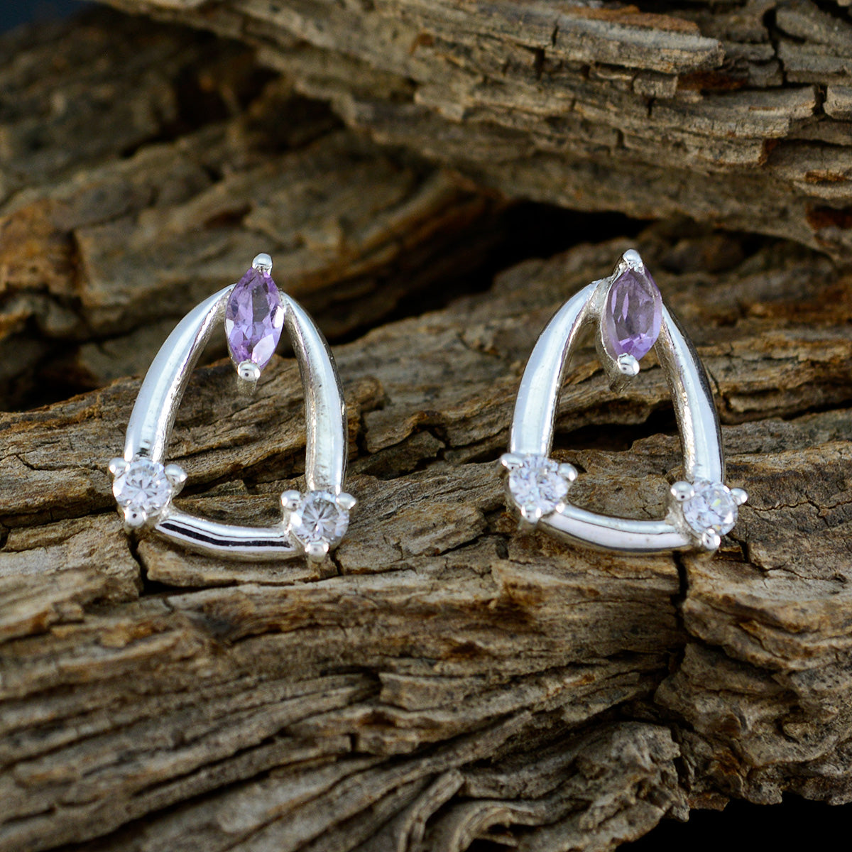 Nari Purple Elegant multiple Stud Earring