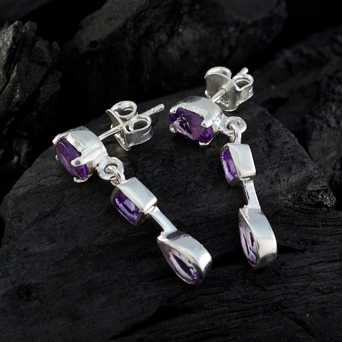 Leah Purple Dainty multiple Stud Earring