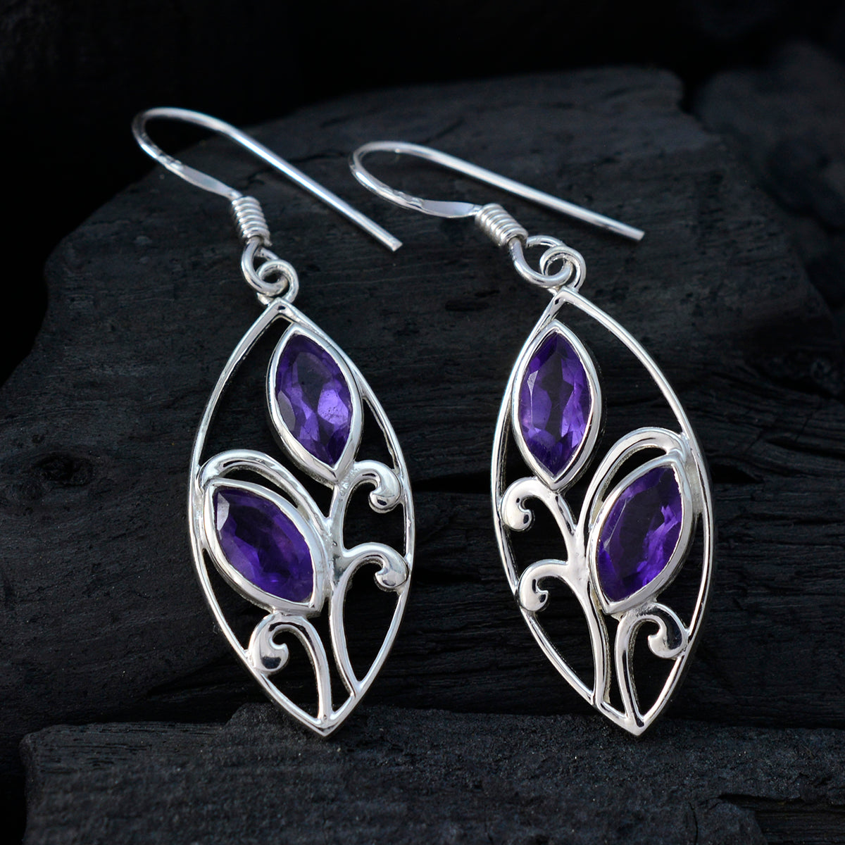 Audrey Purple Whisper thin Toi et Moi Dangle Earring