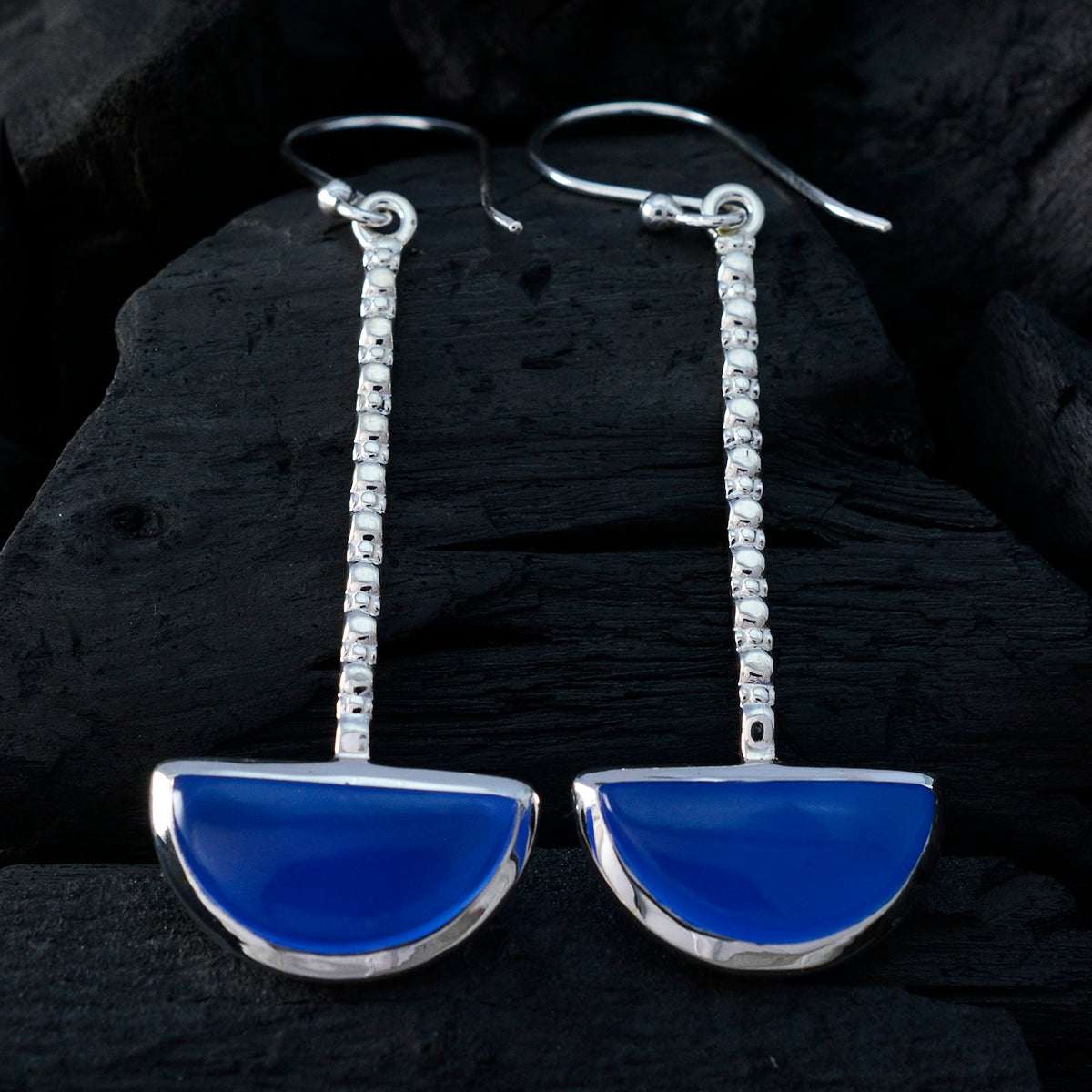Florencia Blue Classic Solitaire Dangle Earring
