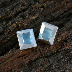 Laura Blue Mid weight Solitaire Stud Earring