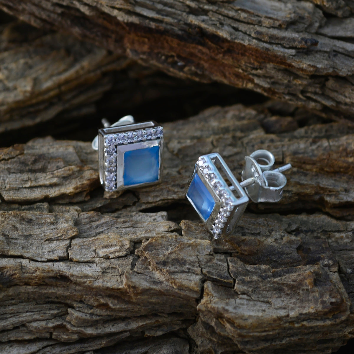 Julieta Blue Elegant multiple Stud Earring