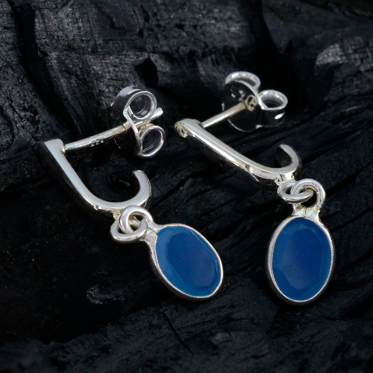 Laura Blue Elegant multiple Stud Earring