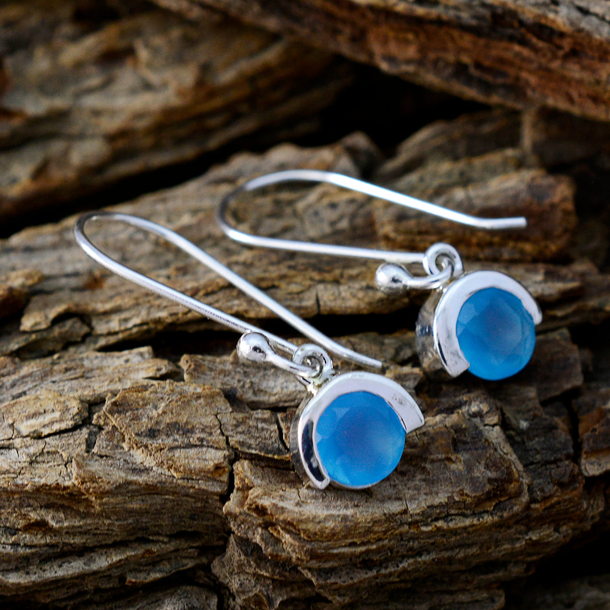 Aisha Blue Dainty Solitaire Dangle Earring