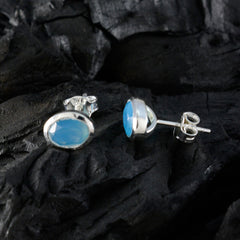 Hana Blue Delicate Solitaire Stud Earring