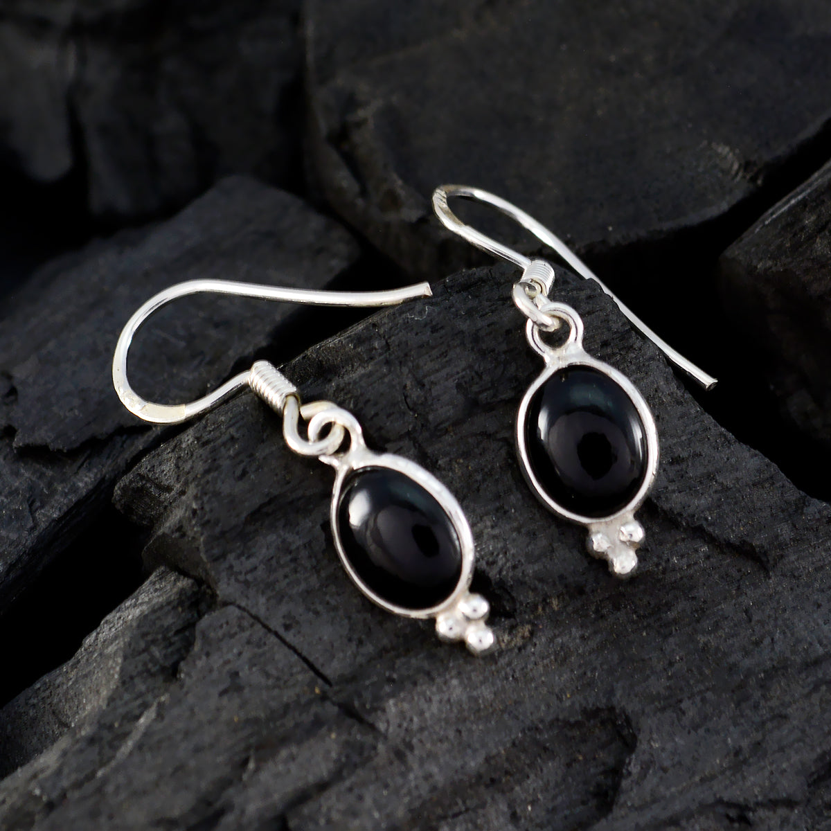 Valentina Black Elegant multiple Dangle Earring