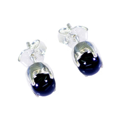 Evelyn Black Delicate Solitaire Stud Earring