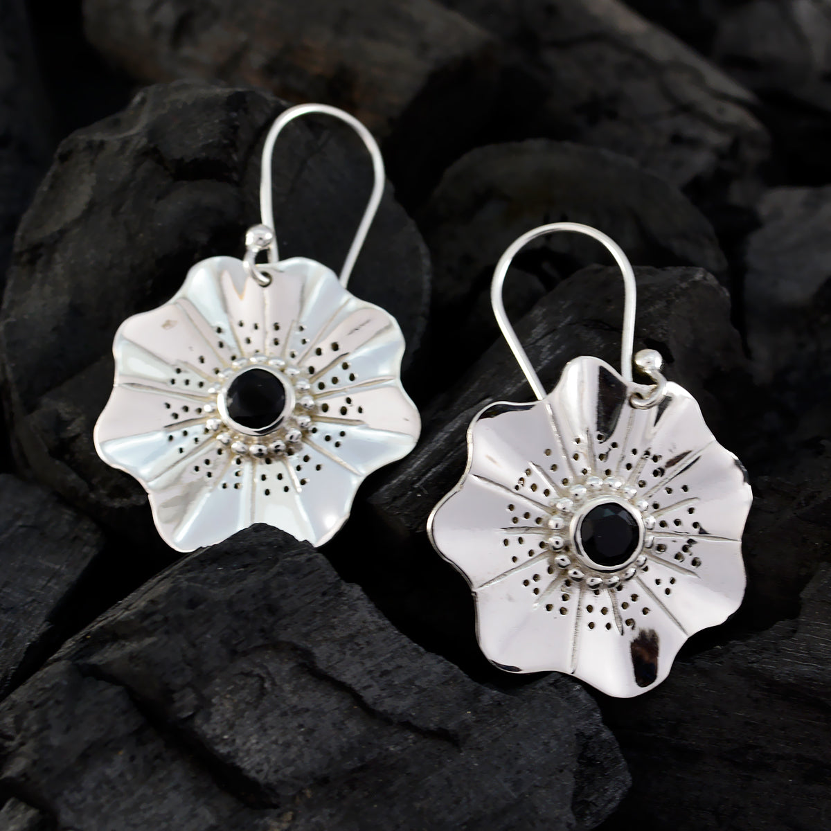 Aaliyah Black Essential Solitaire Dangle Earring