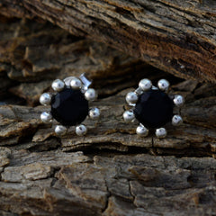 Dayana Black Elegant Solitaire Stud Earring
