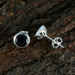 Teresa Black Delicate Solitaire Stud Earring