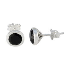 Teresa Black Delicate Solitaire Stud Earring
