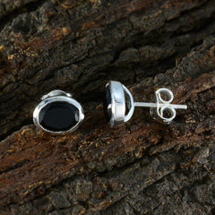 Haruka Black Delicate Solitaire Stud Earring