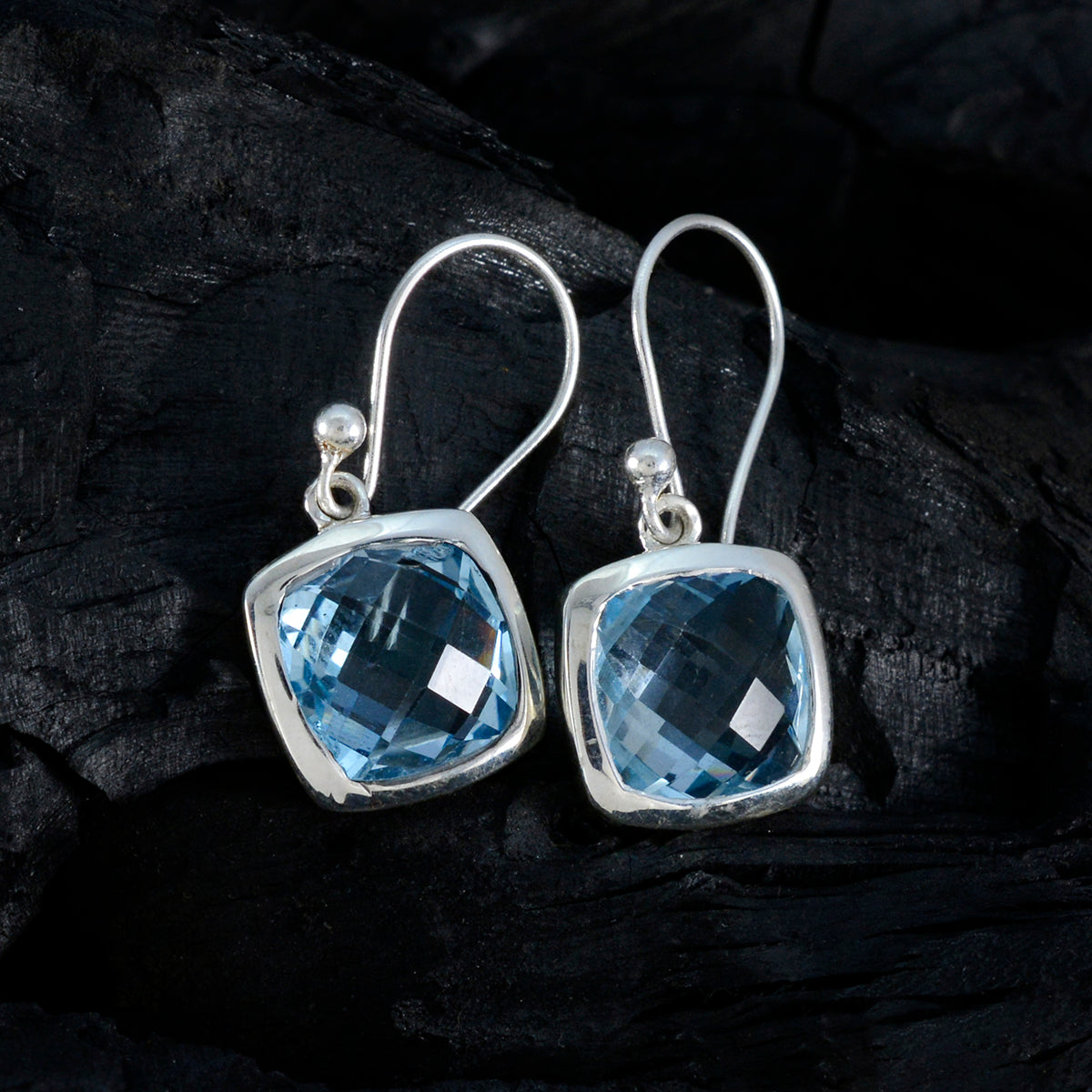 Chloe Blue Slim Solitaire Dangle Earring