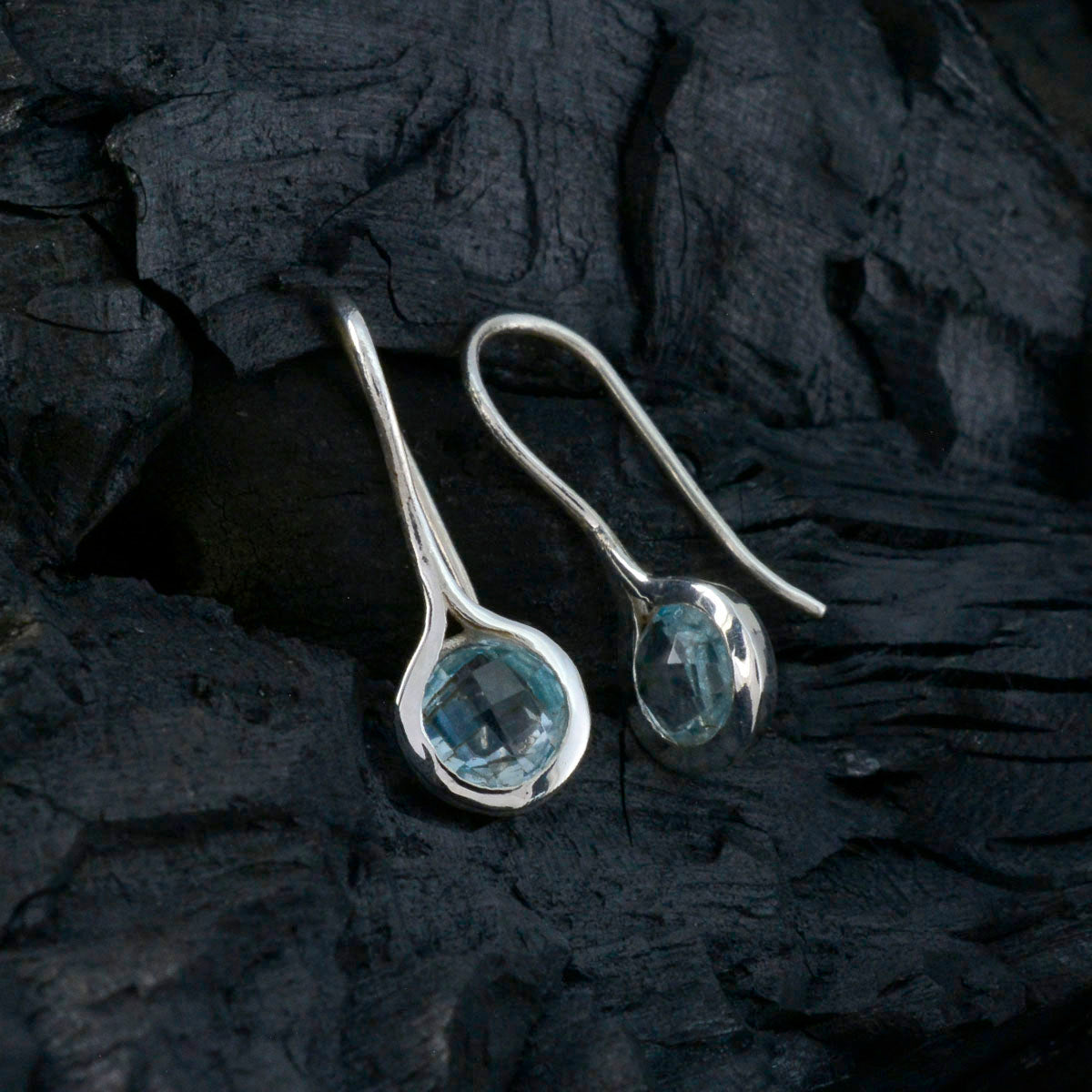 Harper Blue Delicate Solitaire Dangle Earring
