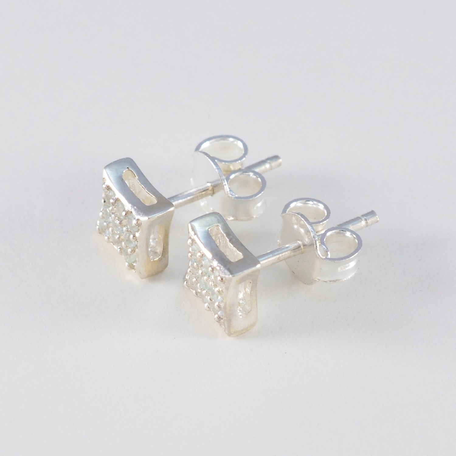 Victoria Blue Elegant multiple Stud Earring