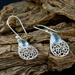 Ivy Blue Featherlight Solitaire Dangle Earring