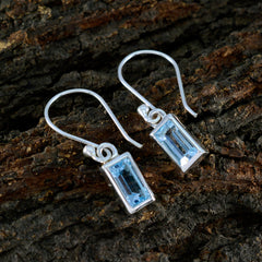 Lea Blue Dainty Solitaire Dangle Earring