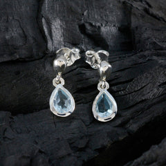 Zoe Blue Delicate Solitaire Stud Earring