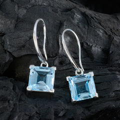 María Blue Classic Solitaire Dangle Earring
