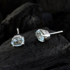 Paula Blue Minimalist Solitaire Stud Earring