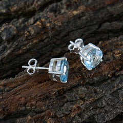 Evelyn Blue Dainty Solitaire Stud Earring