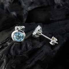 Tereza Blue Delicate Solitaire Stud Earring