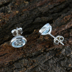 Hina Blue Delicate Solitaire Stud Earring