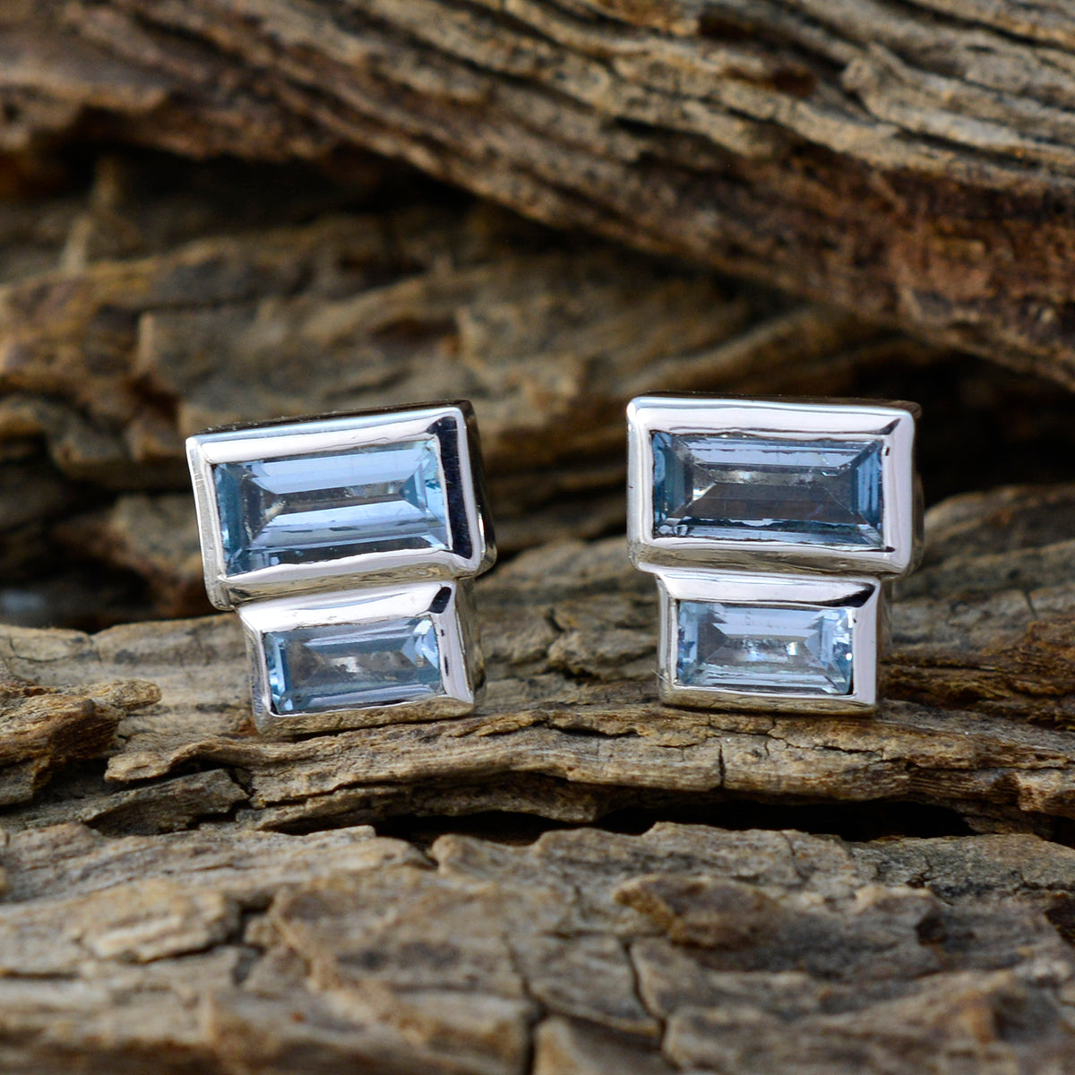 Rebeca Blue Dainty multiple Stud Earring