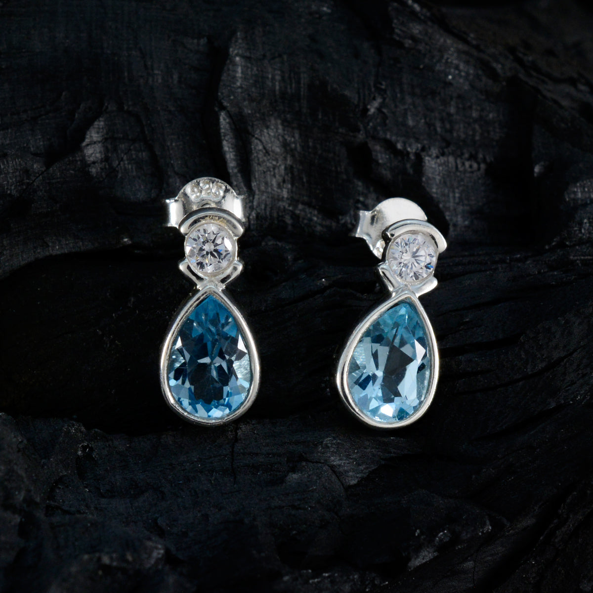 Carolina Blue Dainty Toi et Moi Stud Earring