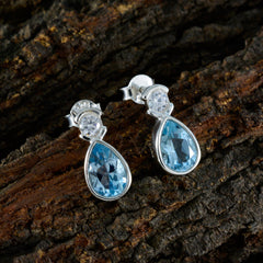 Carolina Blue Dainty Toi et Moi Stud Earring