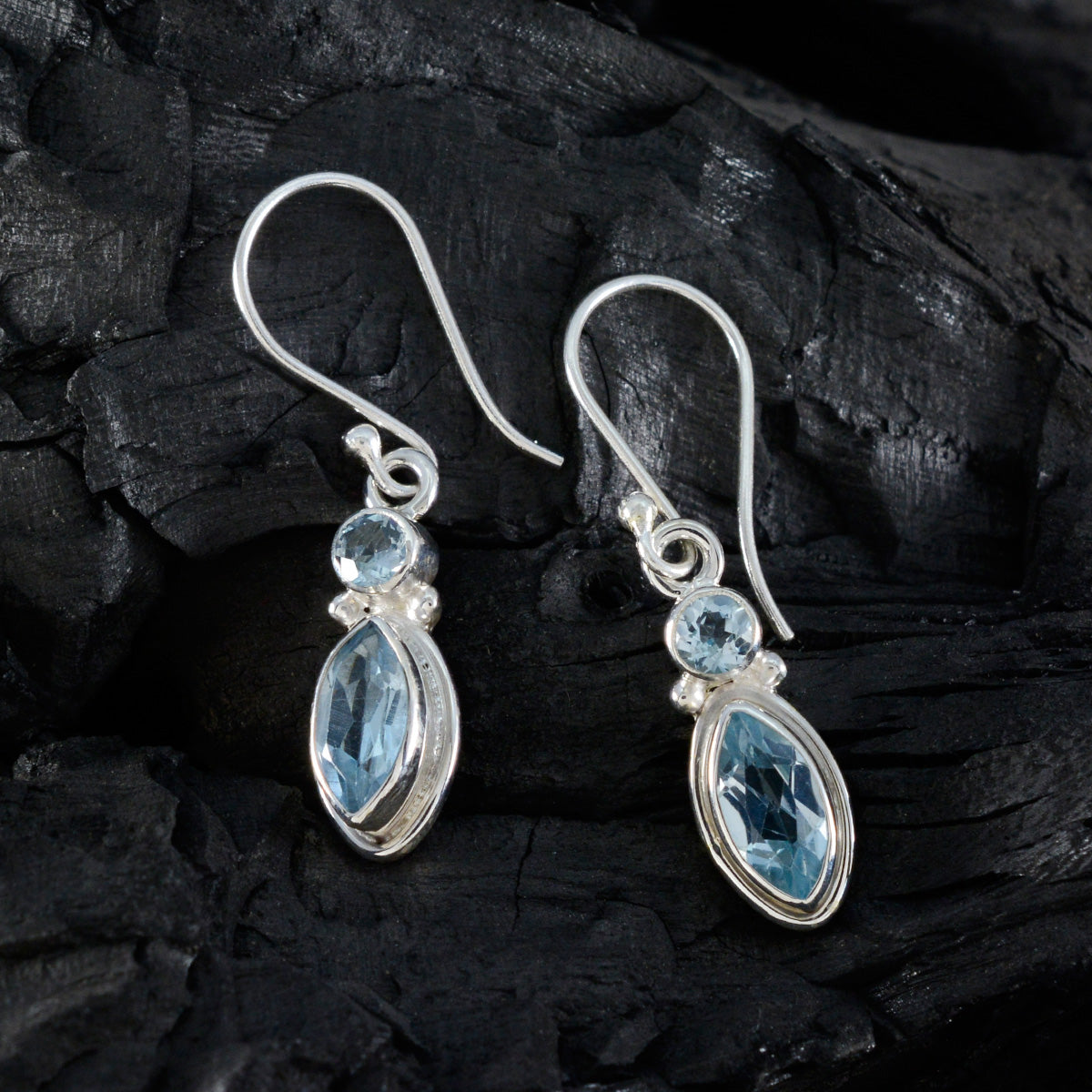 Aria Blue Whisper thin Toi et Moi Dangle Earring