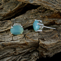 Antonia Blue Delicate Solitaire Stud Earring