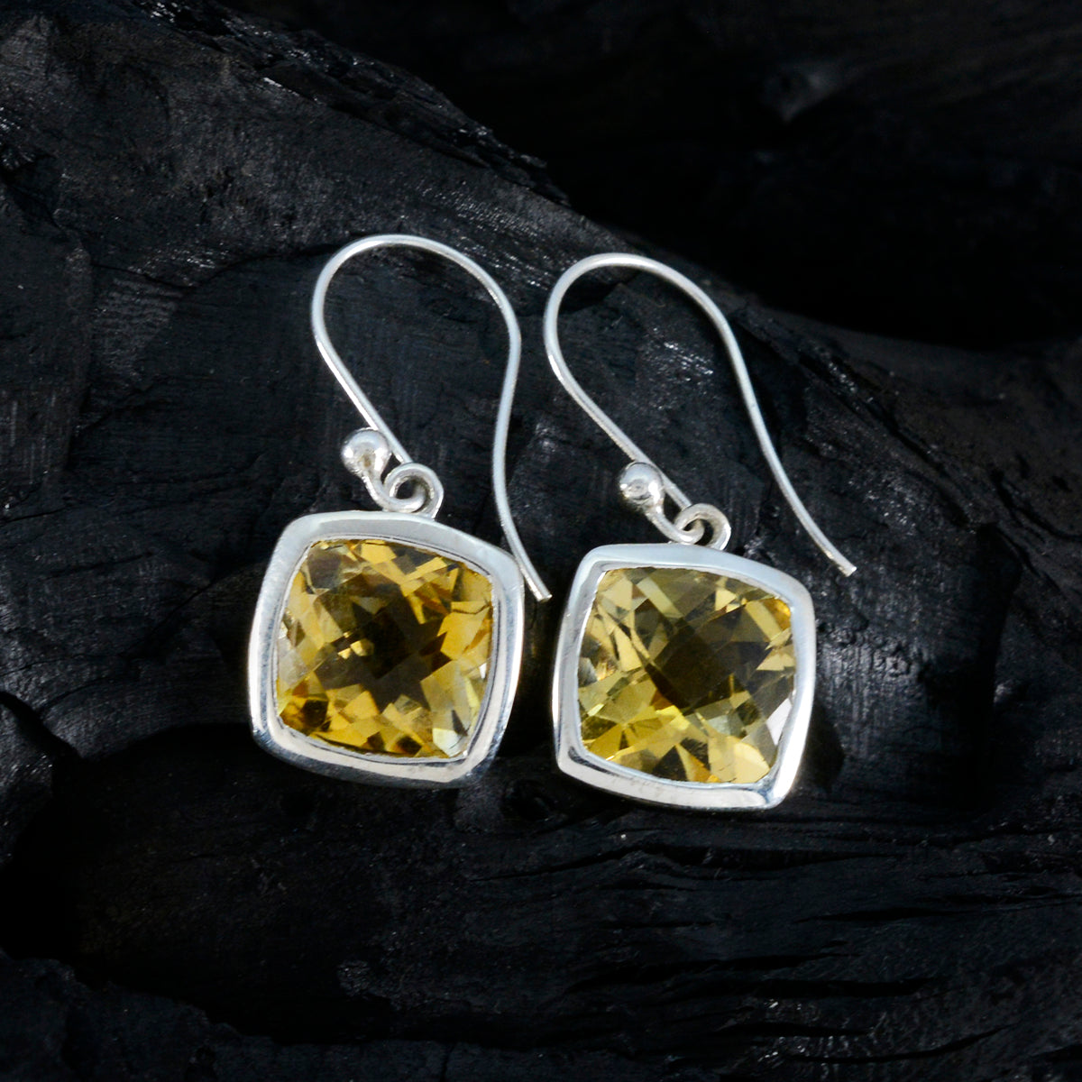 Claire Yellow Slim Solitaire Dangle Earring