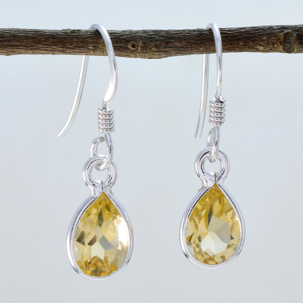 Hannah Yellow Elegant multiple Dangle Earring