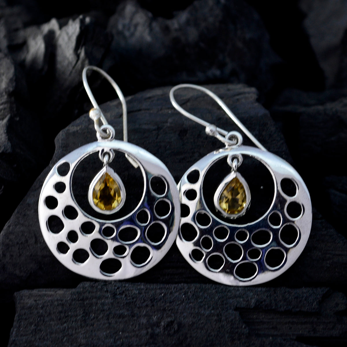 Ivy Yellow Featherlight Solitaire Dangle Earring