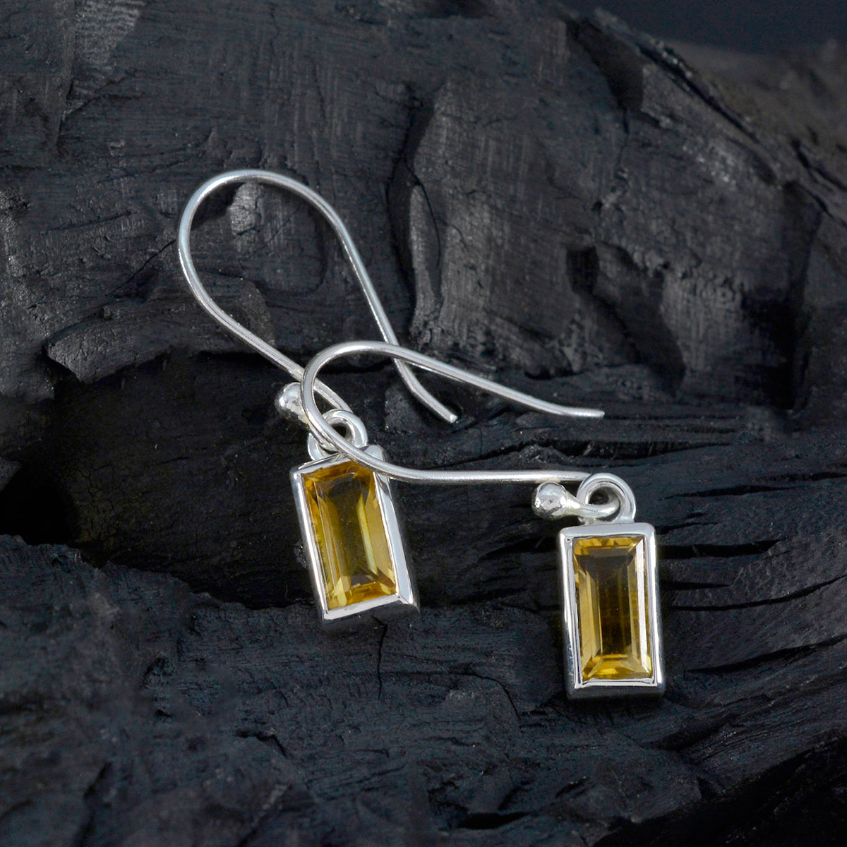 Leah Yellow Dainty Solitaire Dangle Earring