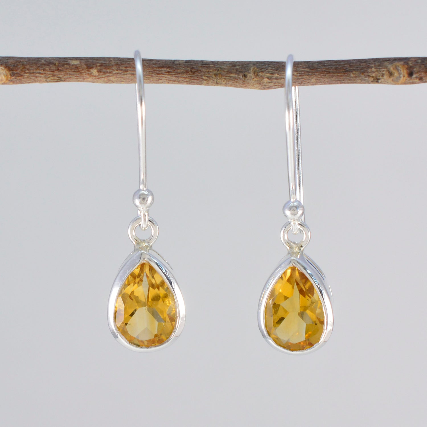 Aiko Yellow Dainty Solitaire Dangle Earring