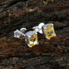 Carolina Yellow Delicate Solitaire Stud Earring