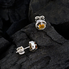 Sophia Yellow Minimalist Solitaire Stud Earring