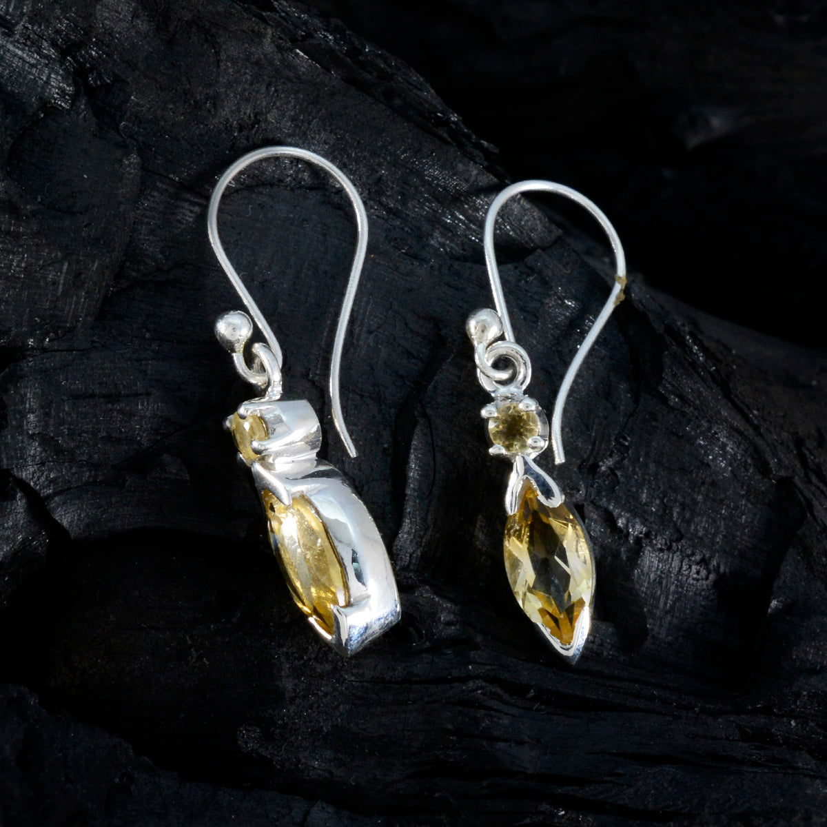 Luna Yellow Whisper thin Toi et Moi Dangle Earring