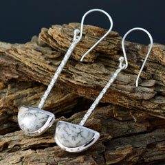 Min seo White Classic Solitaire Dangle Earring