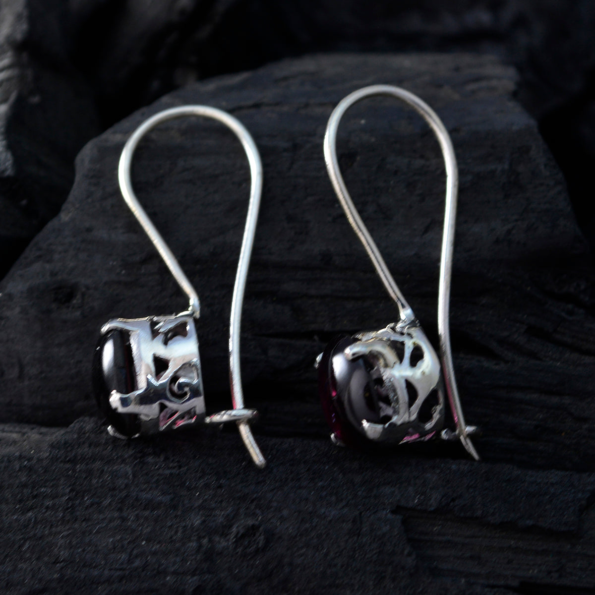 Marie Red Delicate multiple Dangle Earring