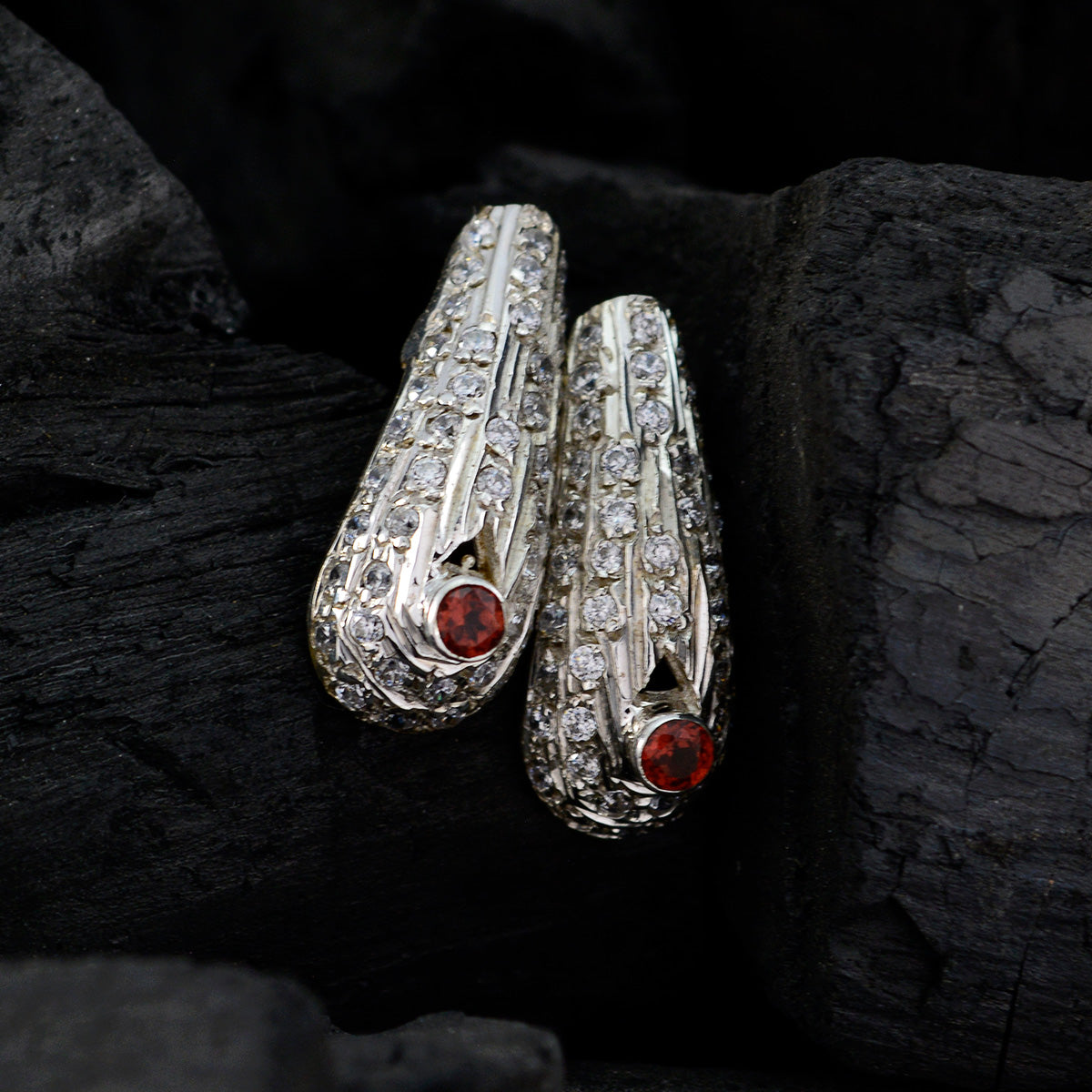 Bruna Red Delicate multiple Stud Earring