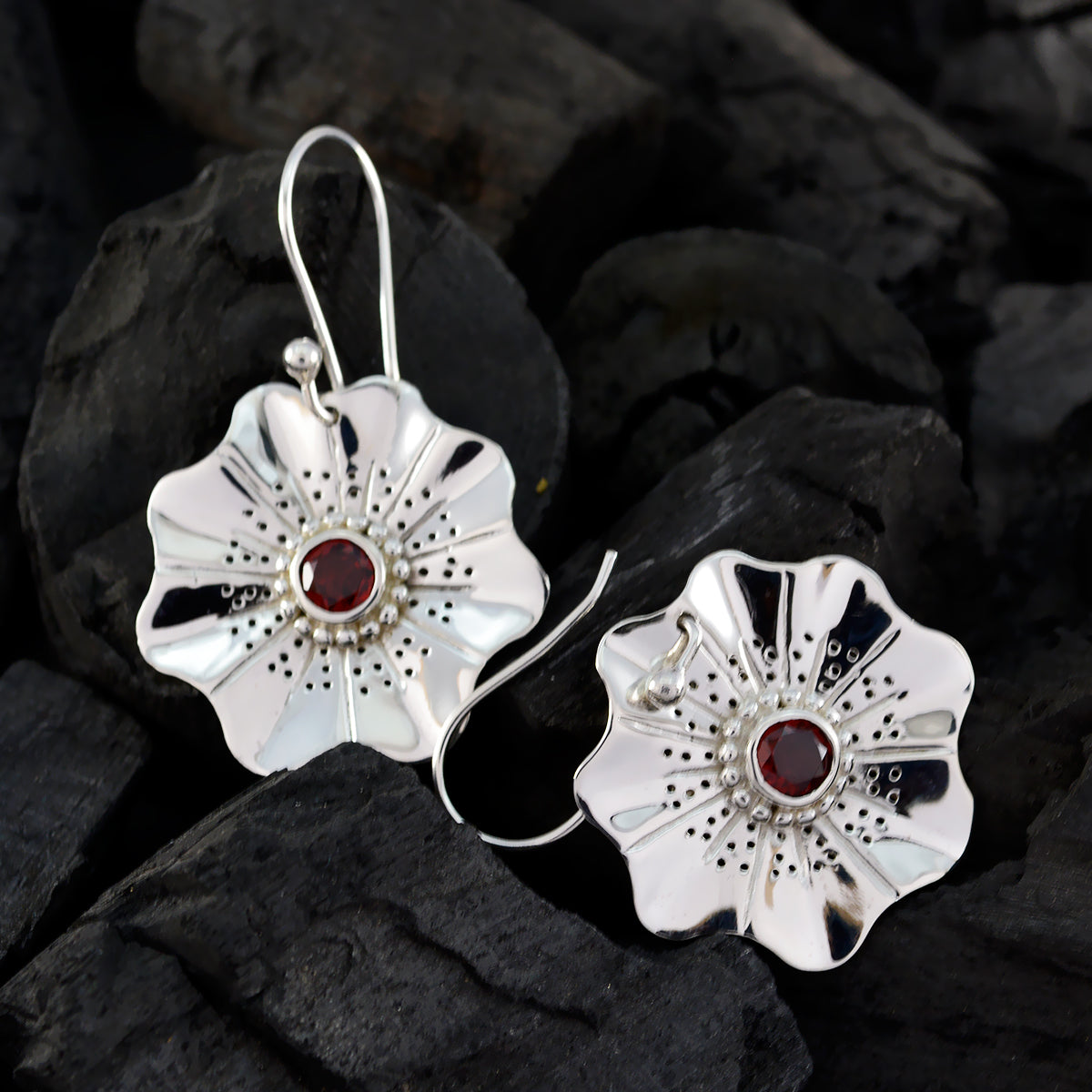 Aisha Red Essential Solitaire Dangle Earring