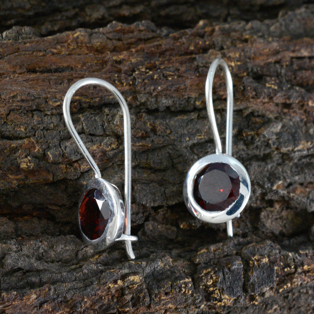 Ava Red Delicate Solitaire Dangle Earring