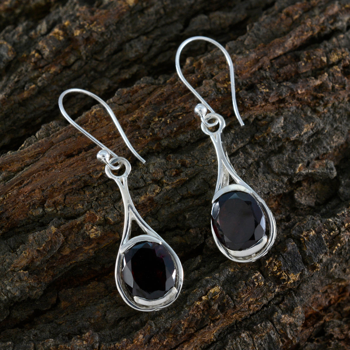 Camila Red Slim Solitaire Dangle Earring