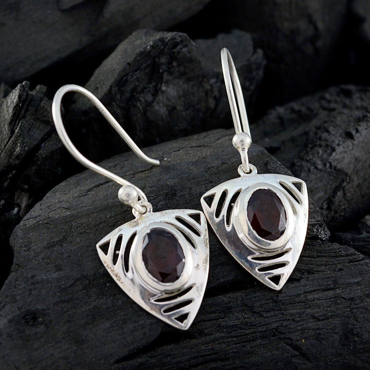Mathilde Red Tiny Solitaire Dangle Earring