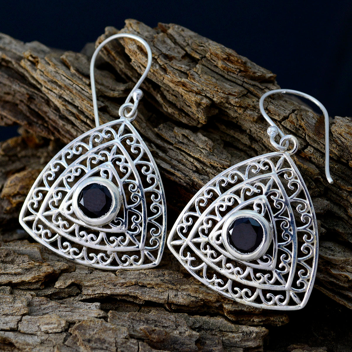 Mia Red Eye catching Solitaire Dangle Earring